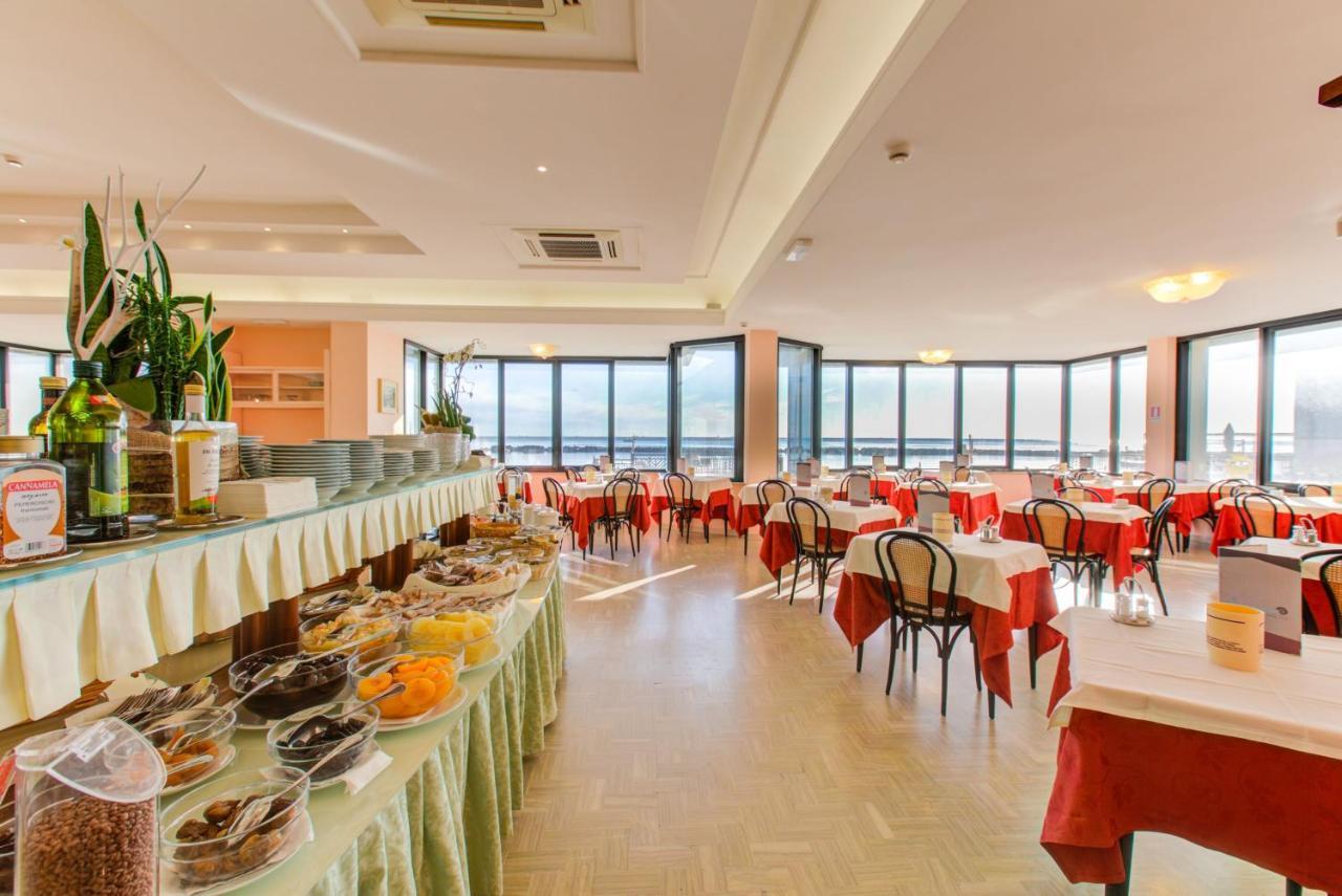 Hotel Royal-Spiaggia Gatteo a Mare Exterior foto